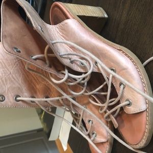 FREE PEOPLE WOMEN SHOES